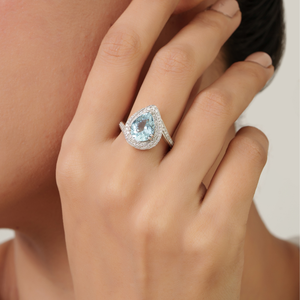 Anillo de Cóctel de Alta Calidad con Diseño Moderno, Corte Pera, Aguamarina y Doble Halo de Diamantes, Piedra de Nacimiento de Marzo, Joyería de Oro Blanco de 18K - Product Image 4