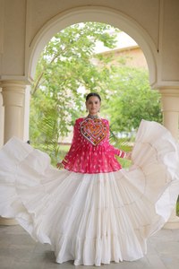 Último Diseño de Lehenga Choli para Navratri, Venta al por Mayor de Trajes Étnicos para Baile Garba, Ropa Festiva India, Chaniya Choli de Algodón al por Mayor - Product Image 1