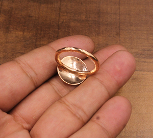 Anillo de plata con incrustaciones de gemas martilladas al por mayor, bisel de plata, joyería artesanal, fabricante OEM ODM personalizado - Product Image 5