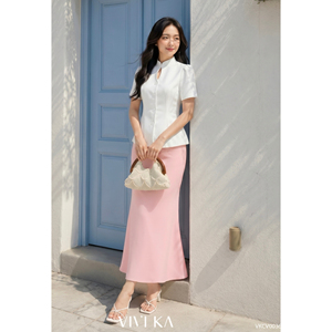 Blusa Elegante Blanca para Mujer, Cuello Mandarín, Manga Corta, Peplum, Botones, Color Sólido, Primavera/Verano, DORIS - Product Image 2