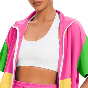 Ensemble short et veste coupe-vent deux pièces personnalisé avec logo pour femme – Collection été à prix abordable - Product Image 6