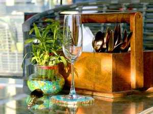 Sous-verre en pierre d'agate au design antique pour la décoration de la maison, des hôtels et des restaurants, avec finition plaquée or - Product Image 2