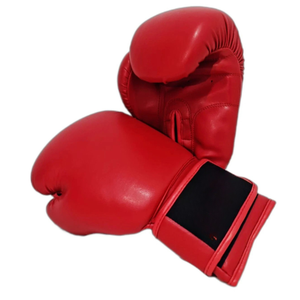 Gants de boxe en cuir rouge avec fermeture Velcro pour adultes de 14 ans et plus - Product Image 1