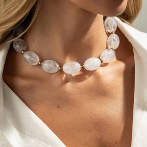Collier de perles irrégulières en résine faites à la main, multicolores, bijoux de mode, artisanat moulé, pour femmes et filles - Meilleures ventes - Product Image 4