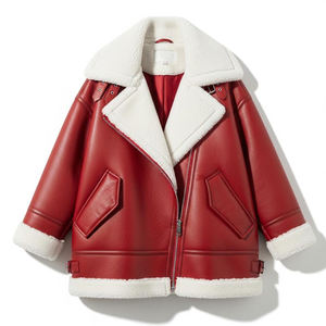 Chaqueta exterior clásica de cuero para mujer, ropa de invierno diseñada para brindar calidez, comodidad y un estilo urbano moderno. - Product Image 1