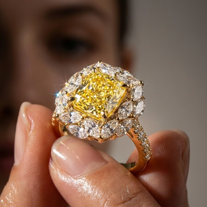 Bague semi-montée en or blanc 18 carats avec diamant marquise octogonal, design unique et exquis, pour sertissage de pierres précieuses. - Product Image 4