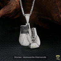 Pendentif Gants de Boxe en Argent Sterling avec Sertissage de Pierres Détaillées et Style Streetwear