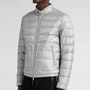 Chaqueta de Invierno Acolchada de Algodón Estilo Urbano con Logotipo Frontal, Súper Calidad, a la Moda para Hombre - Product Image 2