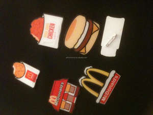 2025 moderno atractivo al por mayor logotipo personalizado foto impresa acrílico Pin insignias para decorar regalos - Product Image 3