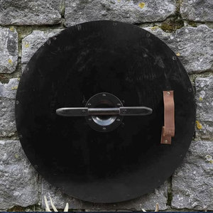 Bouclier en bois nordique viking fait main, design traditionnel rond, pour événements historiques, costumes et décoration intérieure - Product Image 2