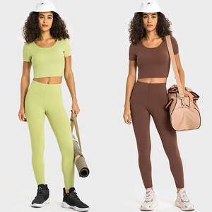 Leggings de sport et yoga taille haute en satin doux, moulants et amincissants pour femme, effet sculptant AND1 - Product Image 5
