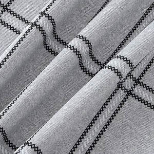 Conjunto de Pijama de Verano para Hombre de 3 Piezas, Camiseta de Manga Corta, Pantalones Cortos y Largos con Estampado a Cuadros y Cuello Redondo - Product Image 5