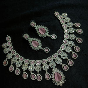 Conjunto de joyería nupcial de diamante americano clásico, collar y pendientes de dos piezas para boda, estilo clásico de moda - Product Image 1