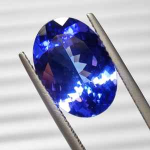 Pierre précieuse semi-précieuse naturelle Tanzanite de 5,59 carats, 10x14 mm, taille ovale, qualité 3A, pureté loupe, pour bijoux de haute qualité - Product Image 1