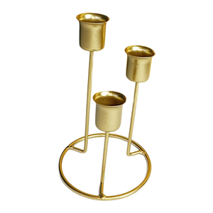 Candelabros de Hierro de 3 Brazos para Velas Cónicas, Candelabro Dorado para Mesa, Regalo Hecho a Mano para el Día de San Valentín, Decoración Duradera para el Hogar - Product Image 2
