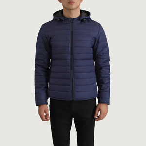 Blouson matelassé contemporain conçu pour le confort hivernal avec une isolation légère et un style moderne pour un usage quotidien - Product Image 2