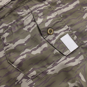 Camisetas de Camuflaje con Diseño Personalizado Bottomland, Corte Regular, Manga Corta, con Bolsillo en el Pecho y Cierre de Botones - Product Image 4