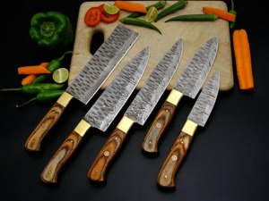 Handmade Chef <b>set</b> in Damascus steel in wooden handle with leather sheath - Product Image 4