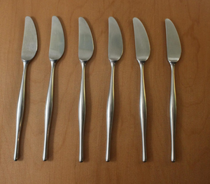 Wholesale Light Weight Metal Silver Asian Style Portable Dinner Spoons Set Stainless Steel <b>Forks</b> Set Minimalist Design High - Product Image 2