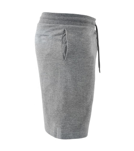 Shorts de sport pour hommes OEM Streetwear, en nylon/coton satiné, logo personnalisé, design premium, 5 pouces, pour la course à pied et l'entraînement. - Product Image 2