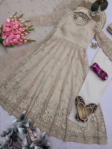 Ensemble Anarkali en rayonne brodée beige avec dupatta en tulle, tenue de mariage traditionnelle indienne et pakistanaise longue jusqu'au sol pour femme, coupe ample - Product Image 2