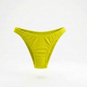 Haut de bikini noir pour femme avec cordon de serrage à l'avant et bretelles réglables, maillot de bain uni en spandex et polyester - Product Image 3