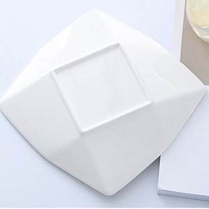Assiettes carrées en céramique blanche brillante, 9 compartiments, design minimaliste, pour la maison et les restaurants, compatibles lave-vaisselle, usage quotidien - Product Image 3