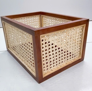 Panier de rangement en jacinthe d'eau tressé à la main, écologique, moderne, multifonctionnel, avec cadre en bois rustique - Product Image 1