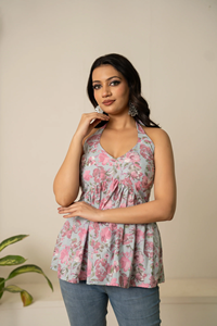 Top Sukoon Sky Bloom con Cuello Halter, Estampado a Mano en Algodón para Mujer |   Ropa Casual de Verano, Tops Cómodos para el Día a Día - Product Image 3