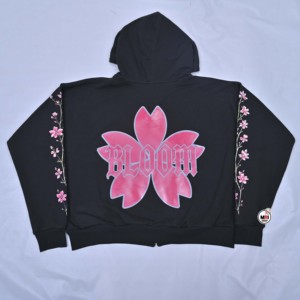 Sweat à capuche zippé anti-rides brodé floral MRI Group Bloom pour femme, noir, 100 % coton, écologique, respirant, hiver - Product Image 3