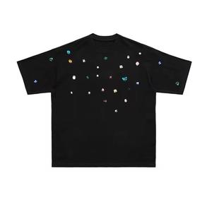 T-shirt Homme Oversize Streetwear Luxe Métallique Respirant Séchage Rapide en Polyester/Coton avec Strass Argentés Personnalisés - Product Image 2