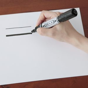 Marqueur à double pointe à base d'eau Zebra, fabriqué au Japon, rechargeable, pointe large et fine, pour le bureau, l'école et les travaux artistiques. - Product Image 4