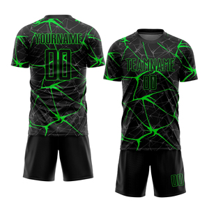 Camiseta de Fútbol Sublimada Personalizada para Hombre, Negra y Verde con Patrón de Grietas, Manga Corta, Absorbe la Humedad, Ajuste Atlético, Ropa de Equipo - Product Image 1
