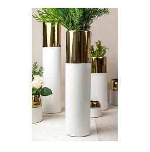 Vase à fleurs cylindrique en métal de luxe avec une forme élégante pour la décoration de la maison, du bureau, des mariages et des fêtes - Product Image 3
