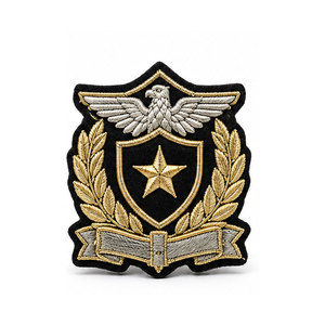 Badges de poitrine personnalisés avec des designs uniques, tissu résistant et détails impeccables pour vestes, vêtements, sacs et accessoires - Product Image 1