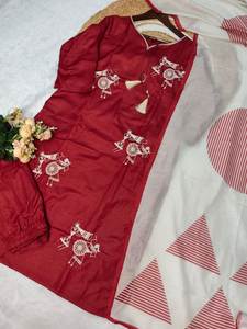 Elegante Conjunto de Kurti con Forro de Algodón para Fiestas y Eventos - Product Image 4