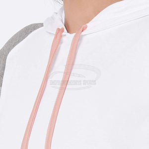 Venta al por mayor de manga larga de cuello redondo Crop Top Casual Solid Loose Fit Hoodie Classic Streetwear Top para las mujeres - Product Image 6