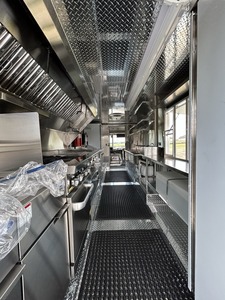 Food Truck Experts LLC /Ford / Cuisine neuve construite en 2026, entièrement américaine / Livraison - Product Image 5