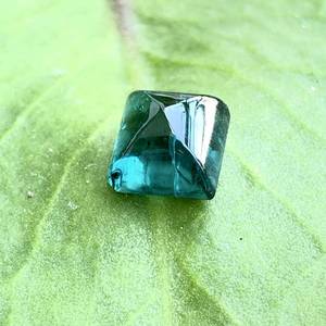 Turmalina Indicolita Natural en Forma de Cabujón Tipo Sugarloaf, Gema Suelta para Joyería - Product Image 3
