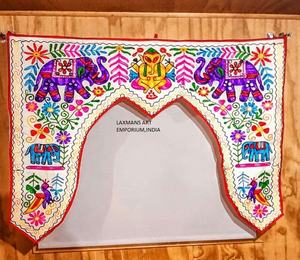 Broderie faite à la main coton Toran porte tentures murales pour la décoration intérieure fournisseur en gros de l'Inde - Product Image 1