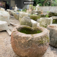 Cuenca de piedra caliza antigua de Indonesia