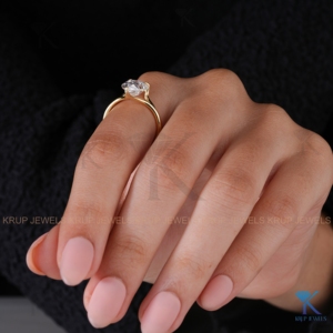 Pear Shaped Lab Grown Diamond <b>Solitaire</b> Engagement <b>Ring</b> Solid Yellow Gold Split Shank Bridal Fine Jewelry For Women's Everyday - Product Image 5