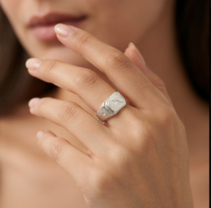 Bague signet DIVYORO ARTISTIC SKETCH - Product Image 3