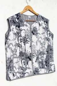 New Arrival Indian Handmade Patchwork <b>Quilted</b> Reversible Woven Cotton Long Boho <b>Quilted</b> Jacket for Women Windproof - Product Image 5