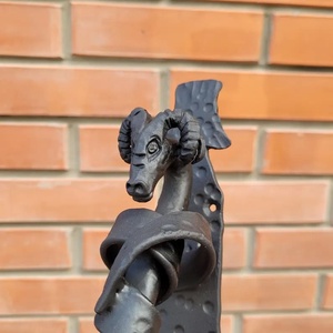 Poignée de portail en fer forgé résistant à la rouille, motif tête de bélier surélevée, style traditionnel, finition grain de bois, installation facile pour clôture - Product Image 4