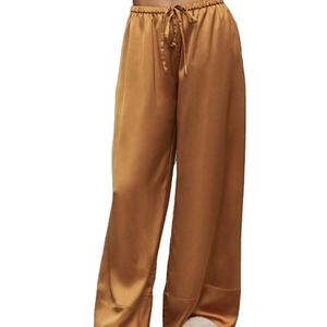 Pijama de Satén para Mujer, Elegante y Cómodo, Conjunto de Dos Piezas - Product Image 4