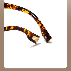 High Quality Custom Logo Retro Fashion Tr90 <b>Sunglasses</b> Luxury UV400 <b>Square</b> Eyewear Fashion Glasses for Women 2025 - Product Image 6