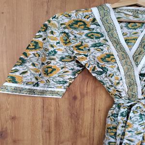 Magnifique Kimono Floral en Coton Imprimé au Bloc Indien, Vêtement d'Intérieur Doux et Respirant, Robe d'Été, Prix de Gros - Product Image 6