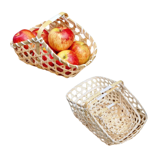 Panier-cadeau artisanal en paille de bambou, durable, élégant et naturel, emballage écologique, parfait pour les paniers-cadeaux - Product Image 1