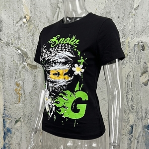 Camiseta de algodón transpirable de manga corta negra para hombre Snow G, cuello redondo, corte holgado, estilo urbano. - Product Image 4